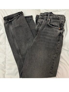 Zara 90s Fit Mom Jeans - Dark Wash